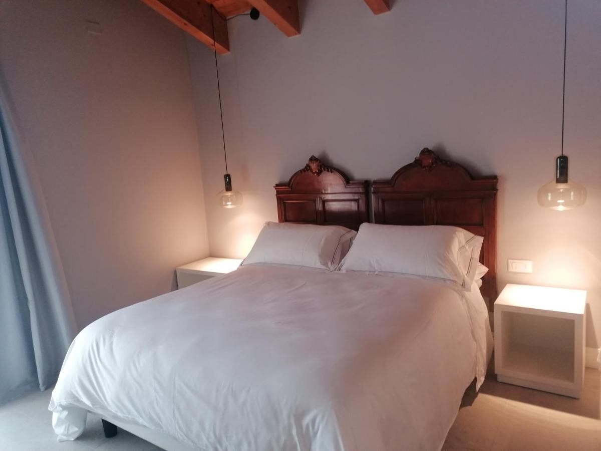 Agriturismo La Rondinella Лацизе Екстериор снимка