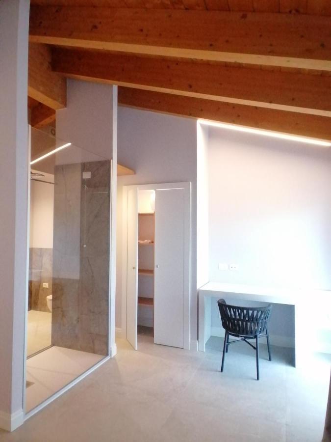 Agriturismo La Rondinella Лацизе Екстериор снимка