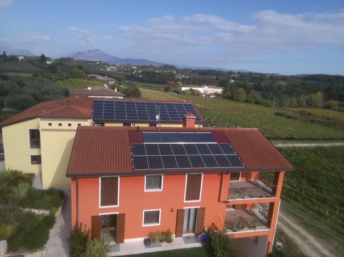 Agriturismo La Rondinella Лацизе Екстериор снимка